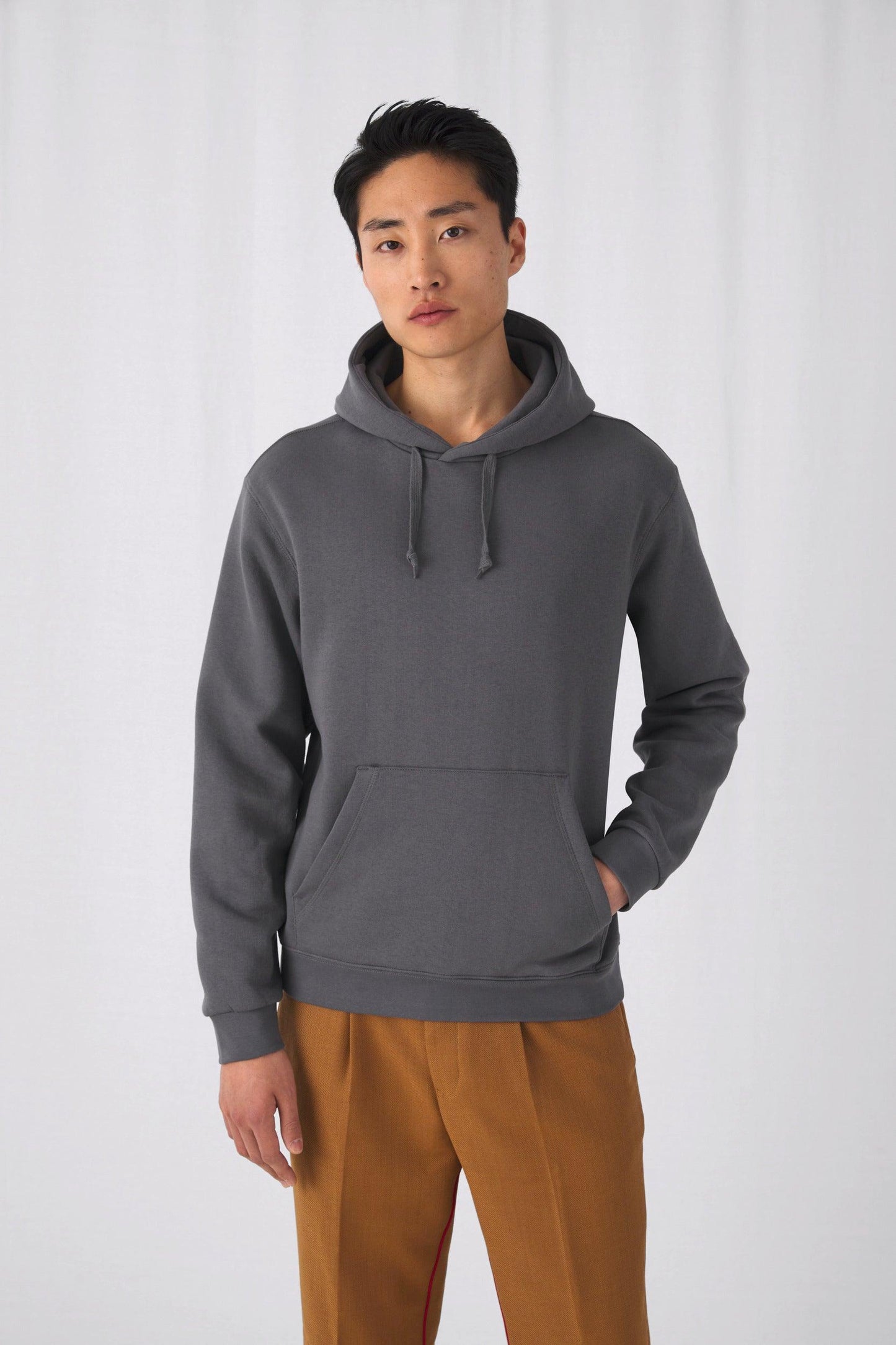 Sweat-shirt capuche - La-broderie