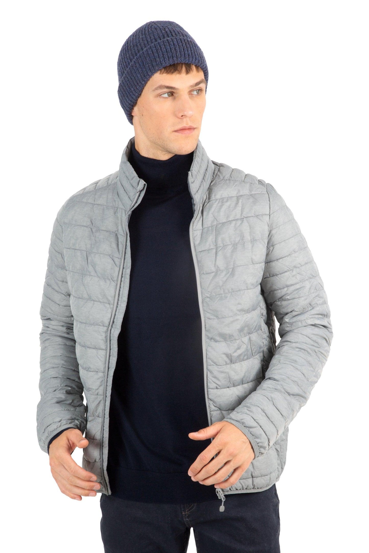Bonnet classique tricoté en fil recyclé - La-broderie